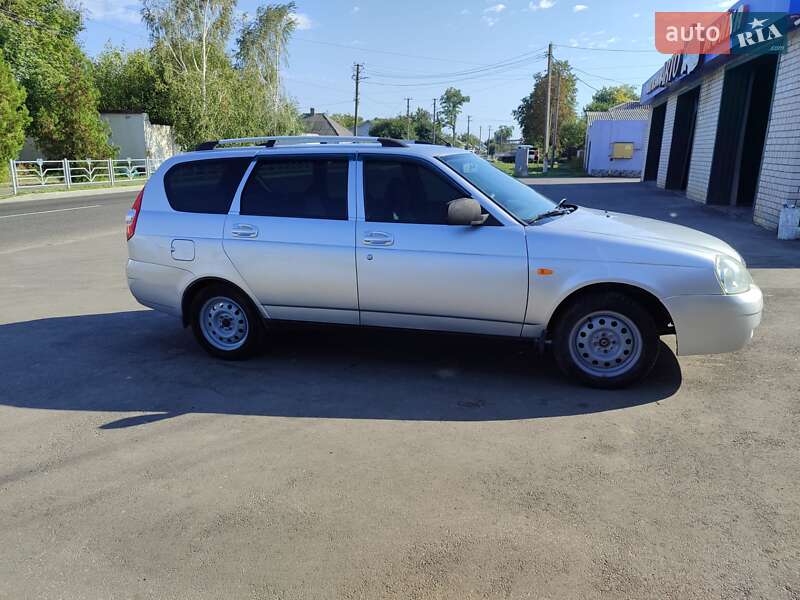 Универсал ВАЗ / Lada 2171 Priora 2011 в Александрие