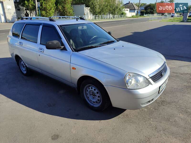 Універсал ВАЗ 2171 Priora 2011 в 