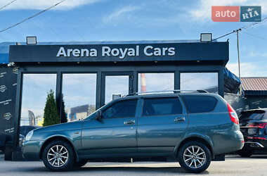 Универсал ВАЗ 2171 Priora 2011 в 