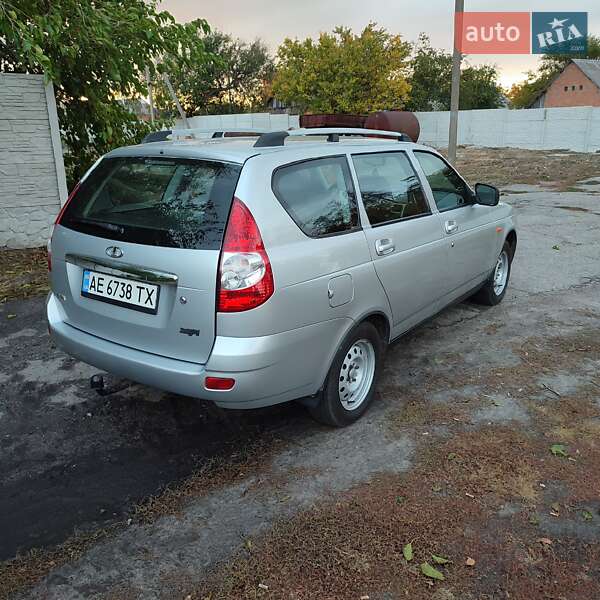 Универсал ВАЗ / Lada 2171 Priora 2012 в Зачепиловке