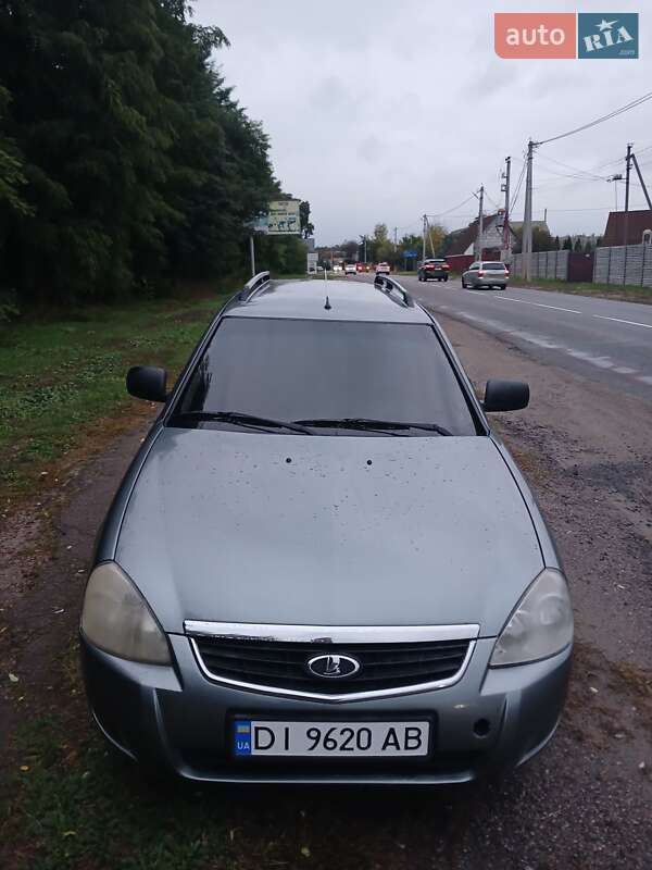Универсал ВАЗ / Lada 2171 Priora 2012 в Стоянке