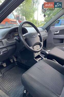 Универсал ВАЗ 2171 Priora 2011 в 