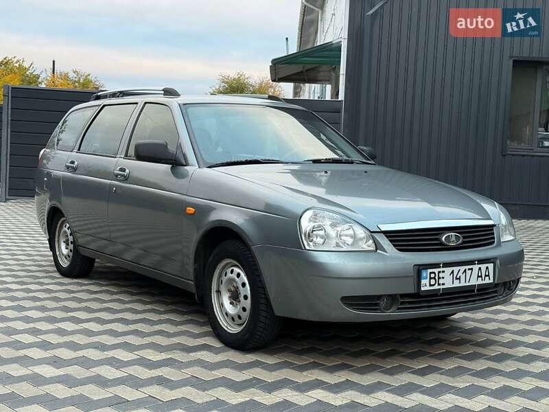 Универсал ВАЗ 2171 Priora 2010 в 