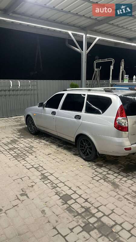 Универсал ВАЗ / Lada 2171 Priora 2011 в Староконстантинове