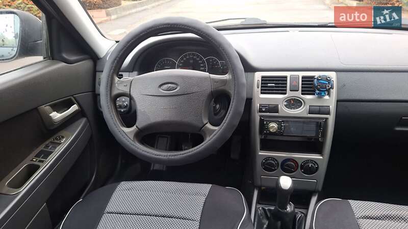 Універсал ВАЗ / Lada 2171 Priora 2011 в Полтаві