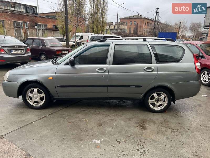 Универсал ВАЗ / Lada 2171 Priora 2011 в Сумах