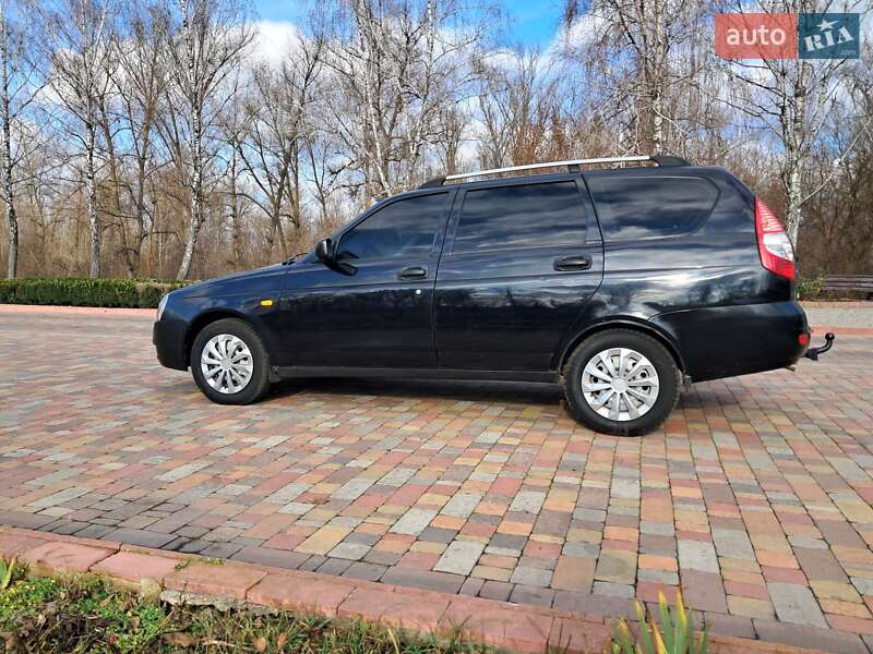 Універсал ВАЗ / Lada 2171 Priora 2010 в Миргороді фото 3 Універсал ВАЗ / Lada 2171 Priora 2010 в Миргороді