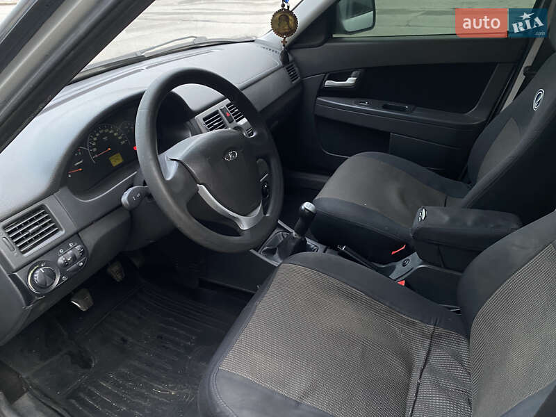 Универсал ВАЗ / Lada 2171 Priora 2012 в Запорожье