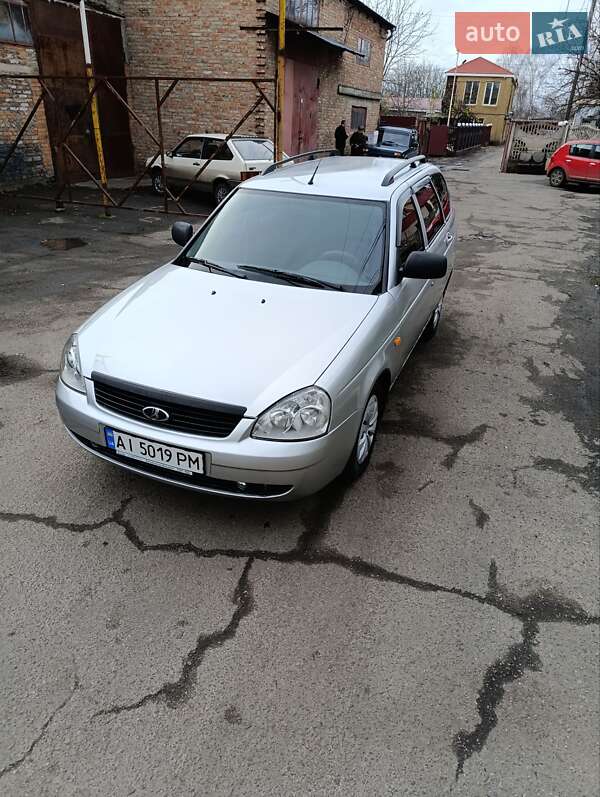 Универсал ВАЗ / Lada 2171 Priora 2011 в Первомайске