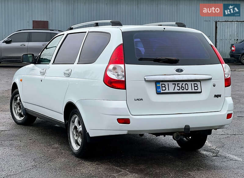 Универсал ВАЗ / Lada 2171 Priora 2009 в Горишних Плавнях фото 3 Универсал ВАЗ / Lada 2171 Priora 2009 в Горишних Плавнях