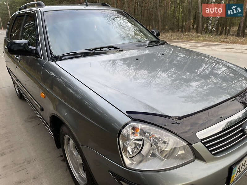 Універсал ВАЗ / Lada 2171 Priora 2011 в Славуті