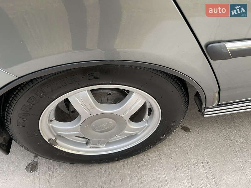 Універсал ВАЗ / Lada 2171 Priora 2011 в Славуті