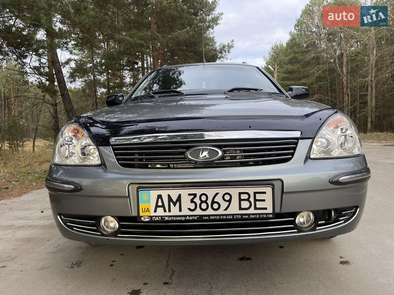 Універсал ВАЗ / Lada 2171 Priora 2011 в Славуті