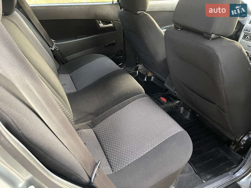 Універсал ВАЗ / Lada 2171 Priora 2011 в Славуті