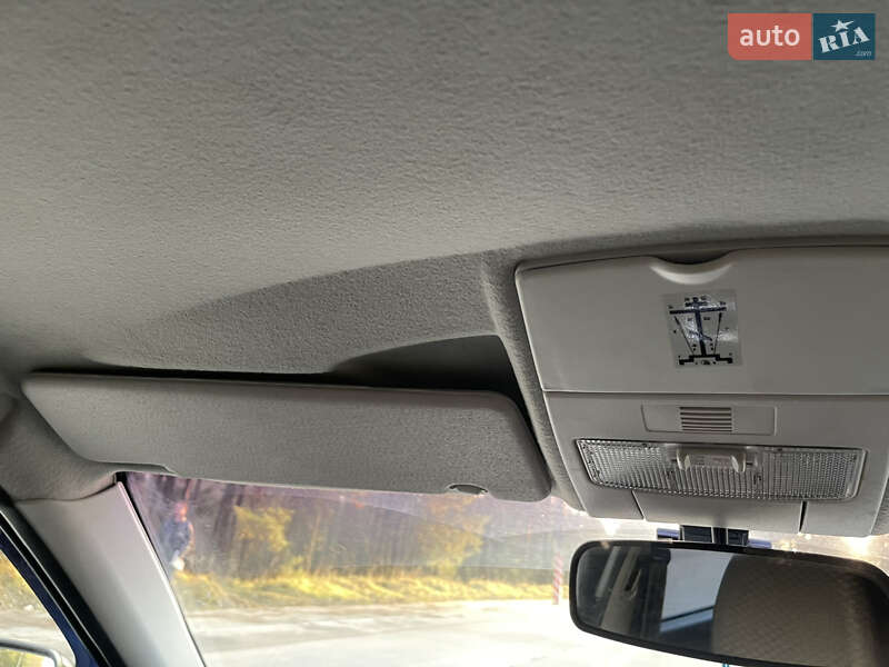 Універсал ВАЗ / Lada 2171 Priora 2011 в Славуті