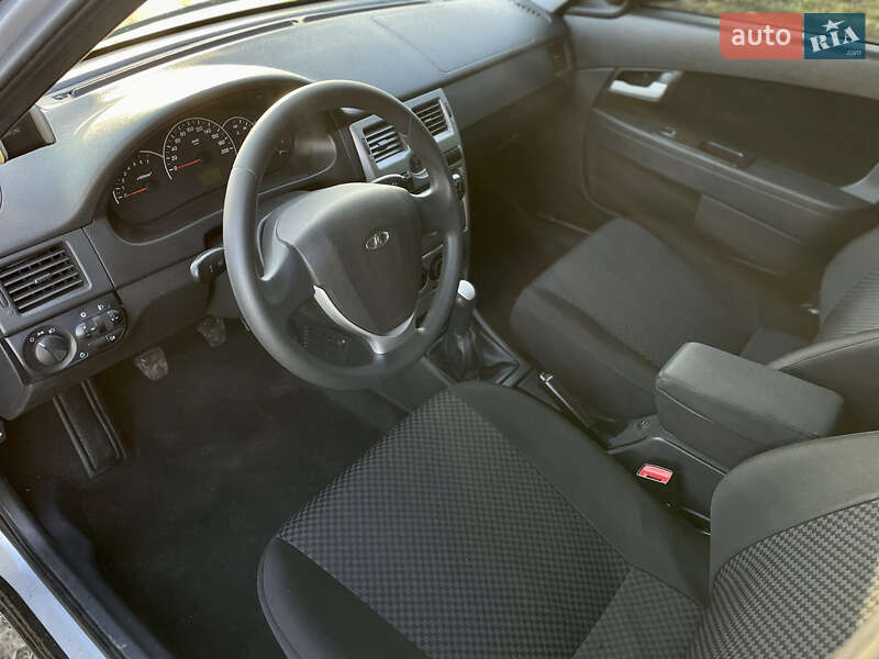 Универсал ВАЗ / Lada 2171 Priora 2013 в Сумах фото 20 Универсал ВАЗ / Lada 2171 Priora 2013 в Сумах