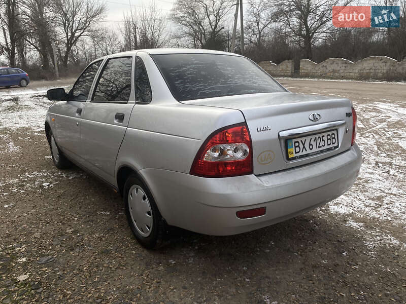 ВАЗ / Lada 2171 Priora 2010