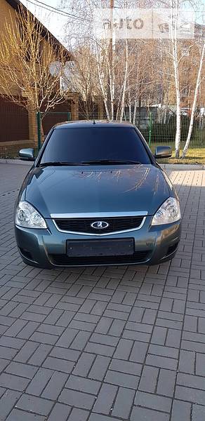 Хетчбек ВАЗ / Lada 2172 Priora 2011 в Запоріжжі