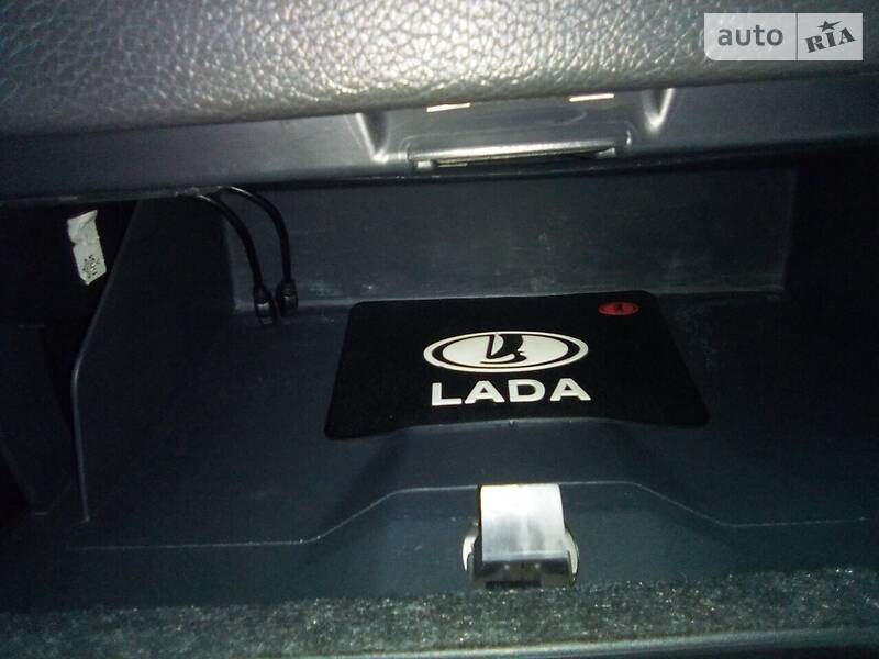 Хетчбек ВАЗ / Lada 2172 Priora 2011 в Запоріжжі