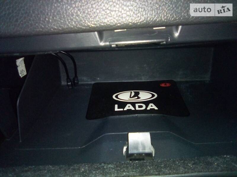 Хетчбек ВАЗ / Lada 2172 Priora 2011 в Запоріжжі