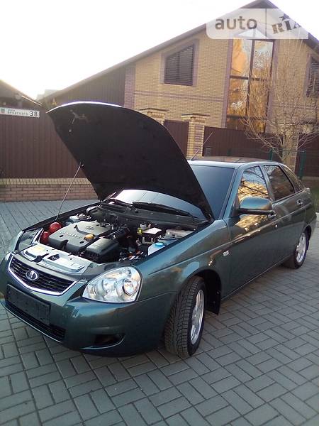 Хетчбек ВАЗ / Lada 2172 Priora 2011 в Запоріжжі