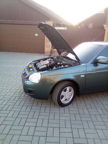 Хетчбек ВАЗ / Lada 2172 Priora 2011 в Запоріжжі
