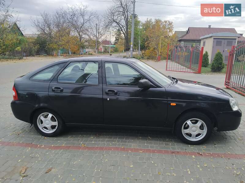 Хэтчбек ВАЗ / Lada 2172 Priora 2008 в Одессе