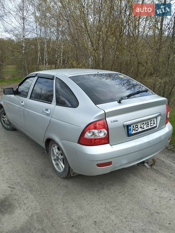 Хетчбек ВАЗ / Lada 2172 Priora 2008 в Вінниці фото 3 Хетчбек ВАЗ / Lada 2172 Priora 2008 в Вінниці