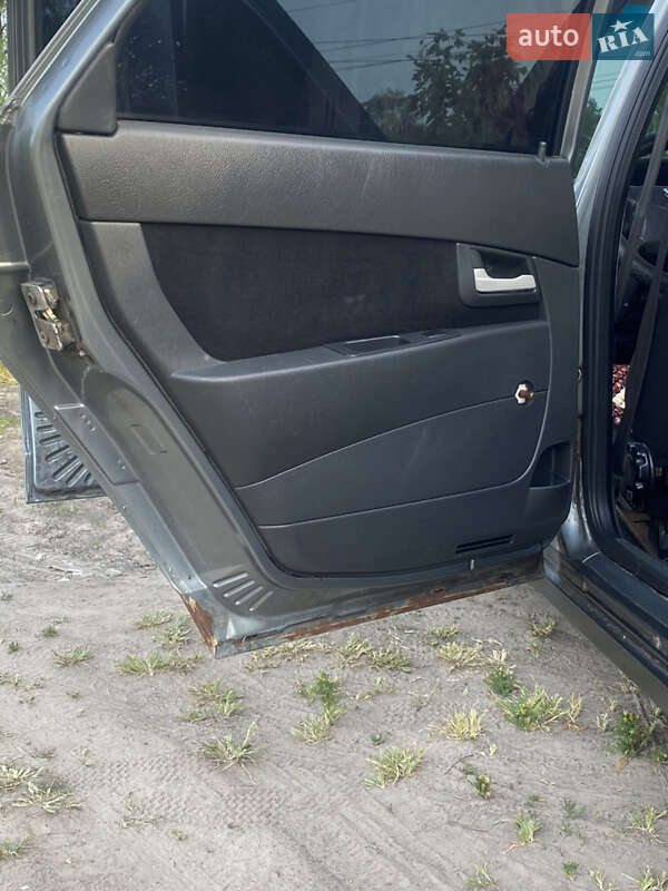 Хэтчбек ВАЗ / Lada 2172 Priora 2011 в Киеве