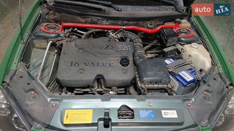 Хетчбек ВАЗ / Lada 2172 Priora 2010 в Запоріжжі