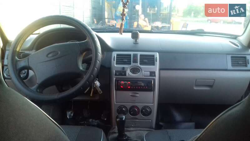 Хетчбек ВАЗ / Lada 2172 Priora 2008 в Павлограді