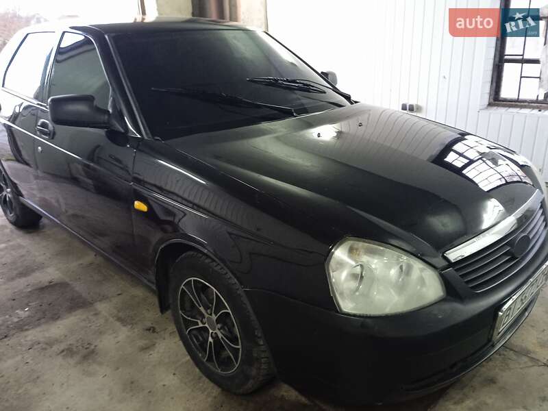 Хетчбек ВАЗ / Lada 2172 Priora 2008 в Лохвиці фото 4 Хетчбек ВАЗ / Lada 2172 Priora 2008 в Лохвиці