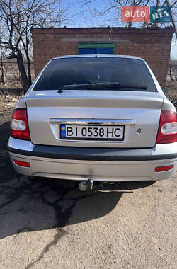 Хетчбек ВАЗ 2172 Priora 2012 в 