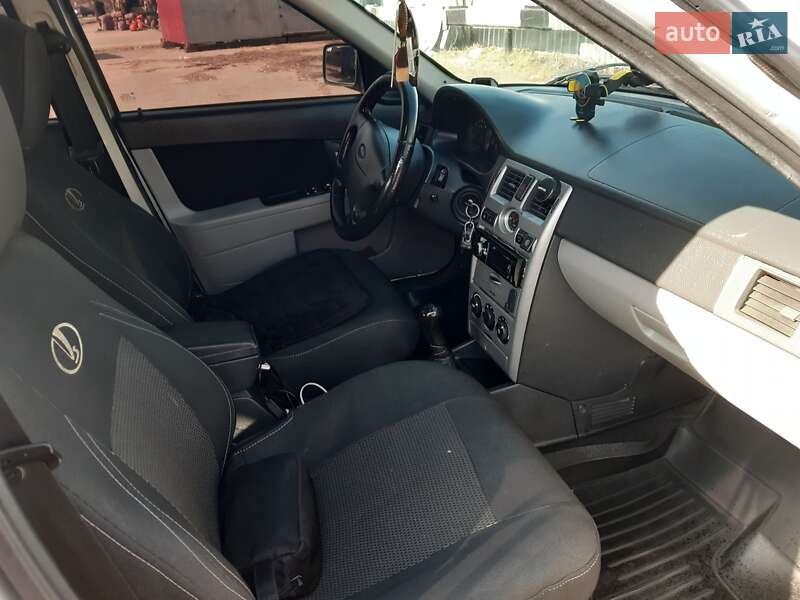 Хэтчбек ВАЗ / Lada 2172 Priora 2009 в Покровском