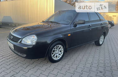 Хэтчбек ВАЗ / Lada 2172 Priora 2010 в Киеве