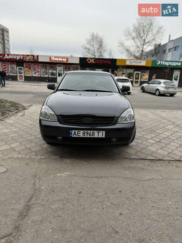 Хэтчбек ВАЗ / Lada 2172 Priora 2008 в Каменском
