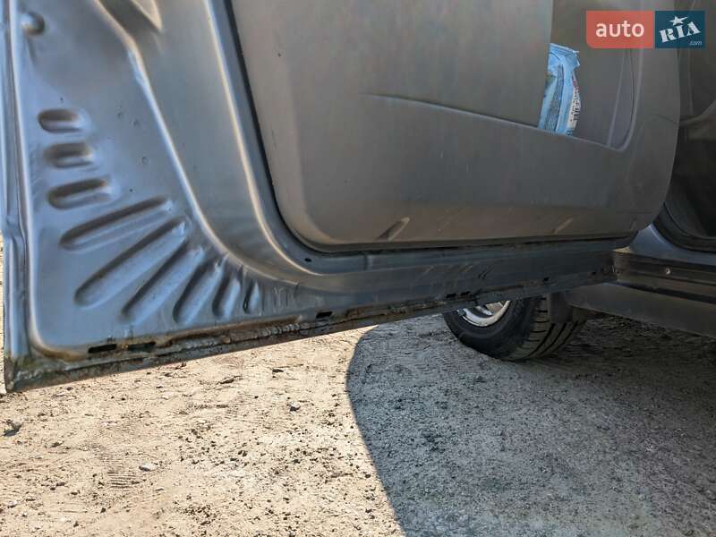 Хэтчбек ВАЗ / Lada 2172 Priora 2009 в Киеве