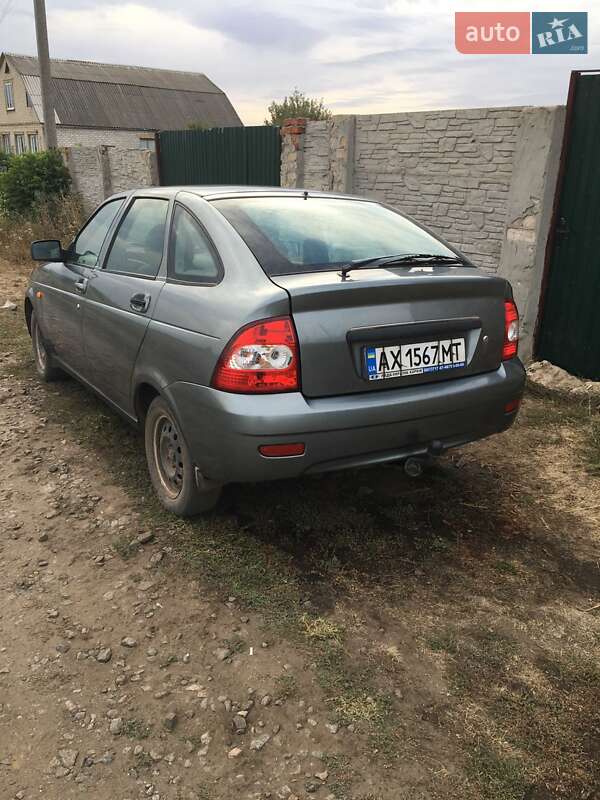 Хетчбек ВАЗ / Lada 2172 Priora 2011 в Харкові