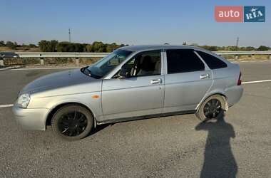 Хэтчбек ВАЗ 2172 Priora 2008 в 