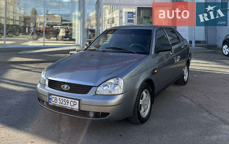 Хэтчбек ВАЗ / Lada 2172 Priora 2008 в Чернигове