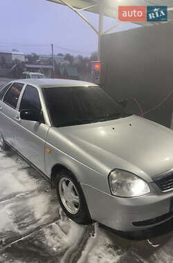 Хэтчбек ВАЗ 2172 Priora 2008 в 