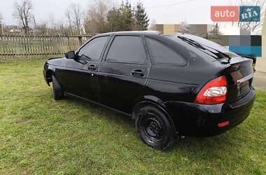 Хэтчбек ВАЗ 2172 Priora 2008 в 