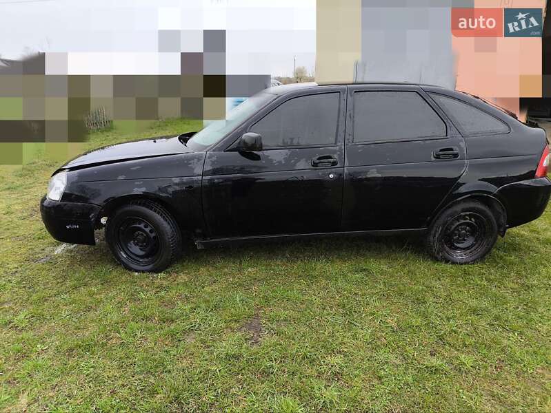 Хетчбек ВАЗ / Lada 2172 Priora 2008 в Калуші