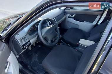 Хэтчбек ВАЗ 2172 Priora 2010 в 