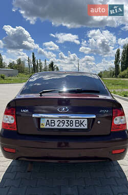 Хетчбек ВАЗ 2172 Priora 2011 в 