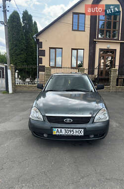 Хэтчбек ВАЗ 2172 Priora 2008 в 
