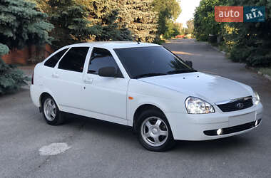 Хэтчбек ВАЗ 2172 Priora 2011 в 