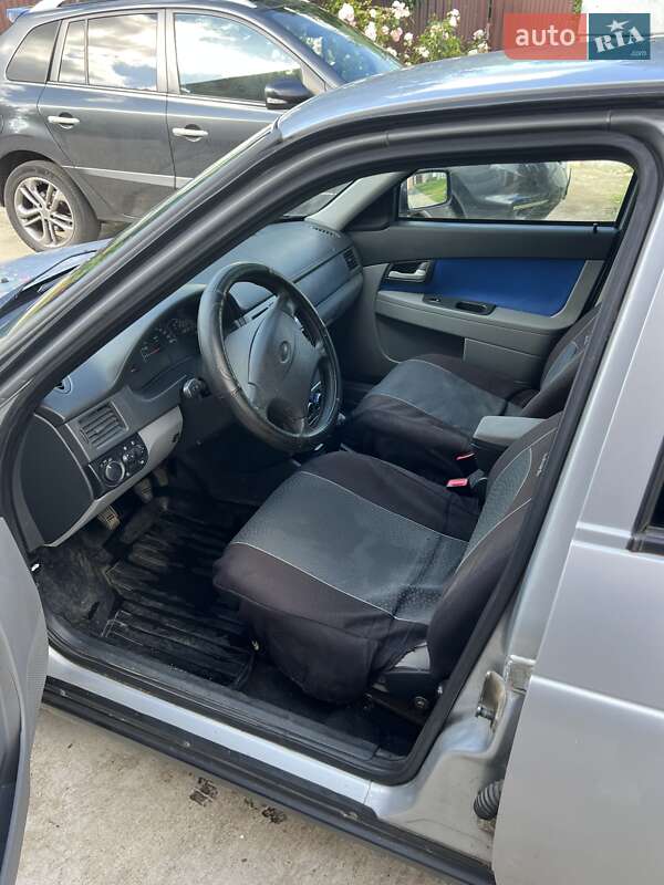 Хетчбек ВАЗ / Lada 2172 Priora 2008 в Красилові