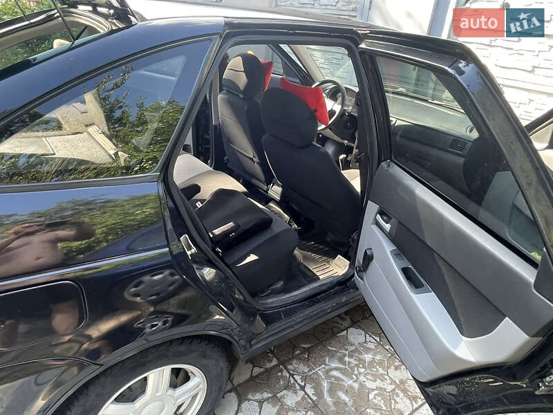 Хэтчбек ВАЗ / Lada 2172 Priora 2009 в Чернигове