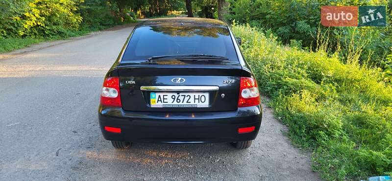 Хэтчбек ВАЗ / Lada 2172 Priora 2008 в Днепре